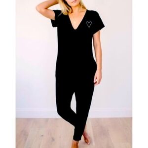 Smash + Tess Sunday Romper Size S Embroidered Heart V Neck